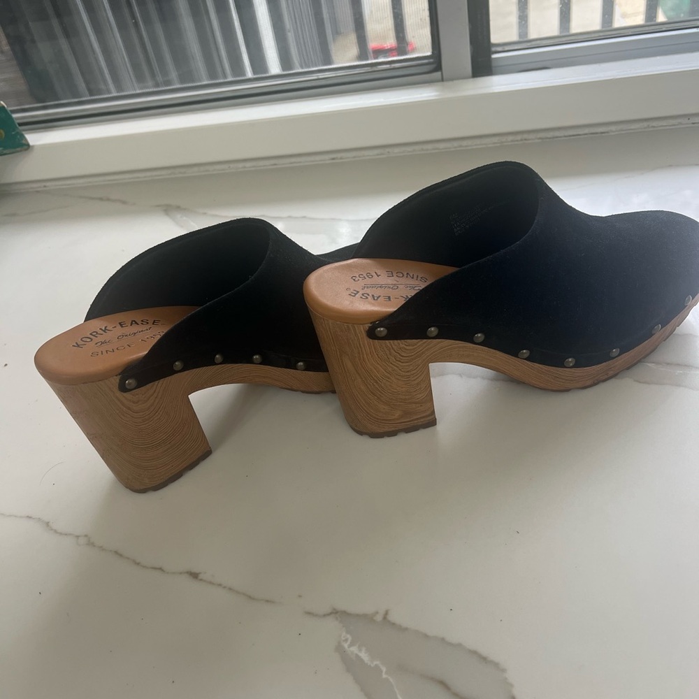 Kork ease Women's Black Clogs